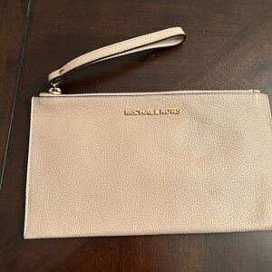 Michael Kors Wristlet- Large